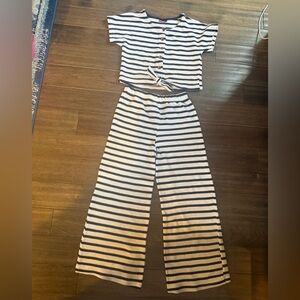 Vince Camuto Black and White Striped Set